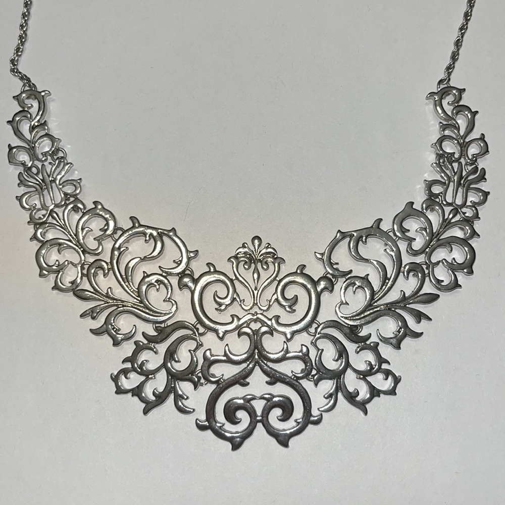 Necklace - Picture 3 of 3